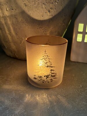 Chrstmas tree tealight holder